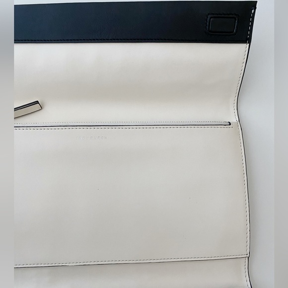 NWT Tory Burch Block T Travel Clutch - Picture 8 of 16